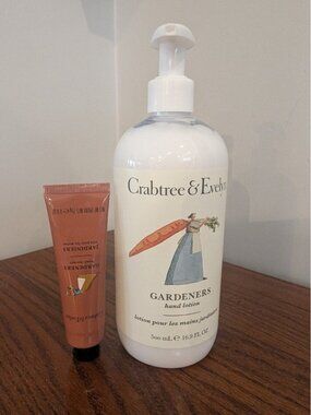 New Crabtree & Evelyn "Gardeners" Luxury Liquid Hand Lotion & Hand Therapy Set